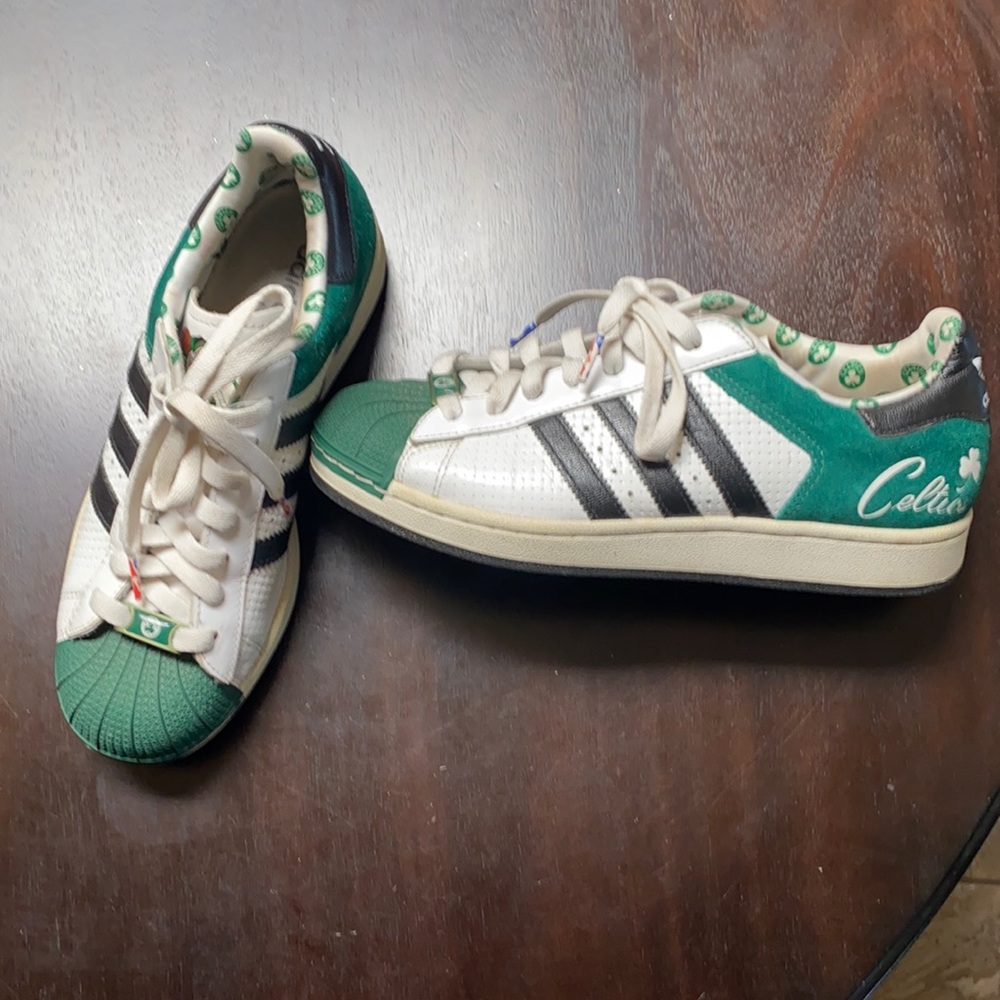 Nike Celtics size 7